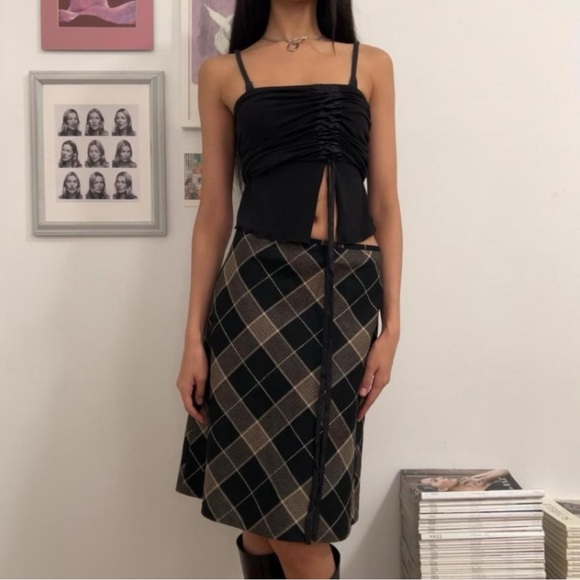 LOFT Dresses & Skirts - Ann Taylor LOFT Y2K Plaid Wool A Lined Lightweight Cottagecore Skirt Black Tan